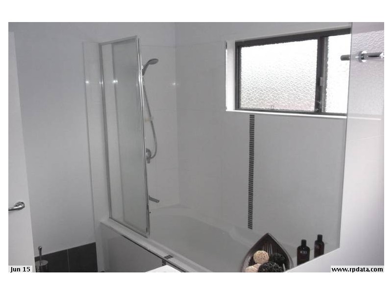 2/6 Napier Terrace, Carina Heights QLD 4152