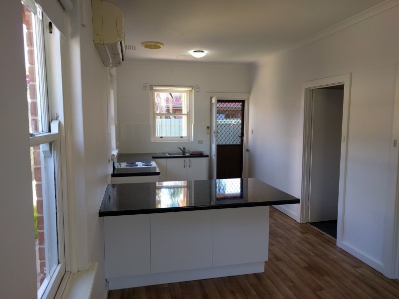 12 Avenue Road, Cumberland Park SA 5041