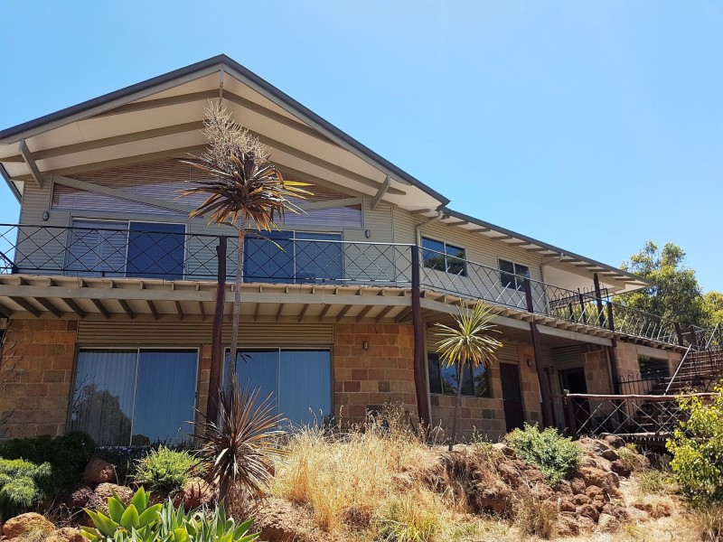 63 Caprigardi Ct, Quedjinup WA 6281