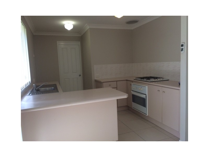 8 CARAWA CLOSE, Buff Point NSW 2262