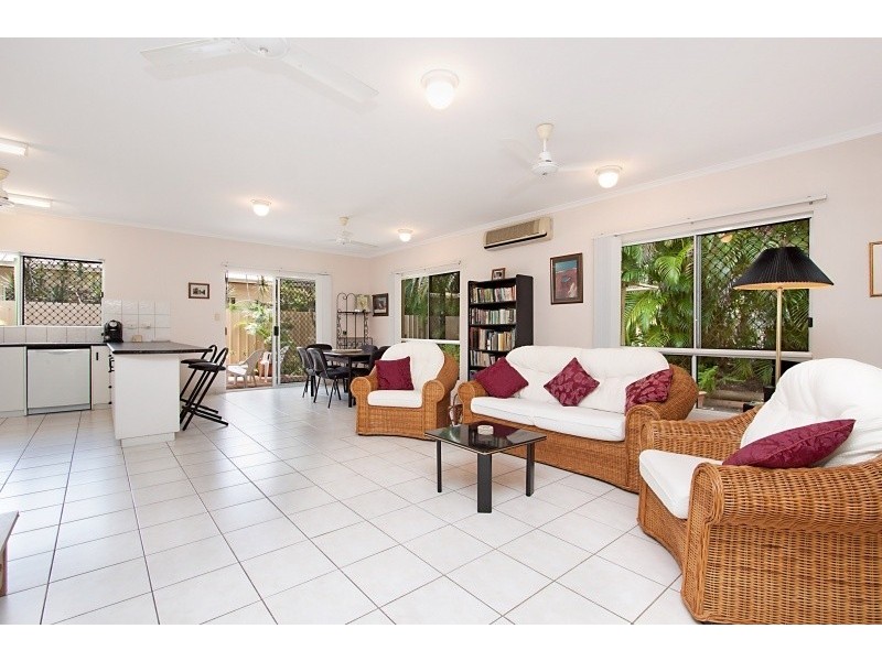 2/6 Cordia Court, Rosebery NT 0832