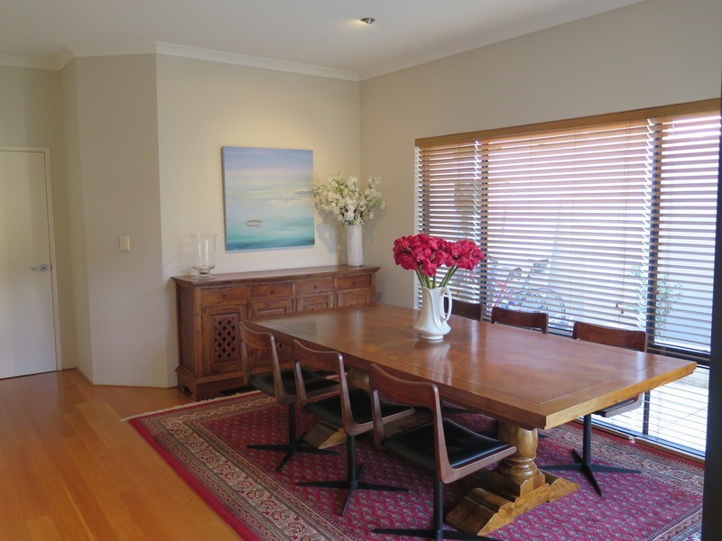 59 Cloister Avenue, Manning WA 6152