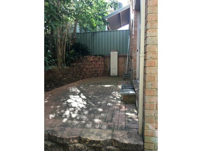 West Wollongong NSW 2500