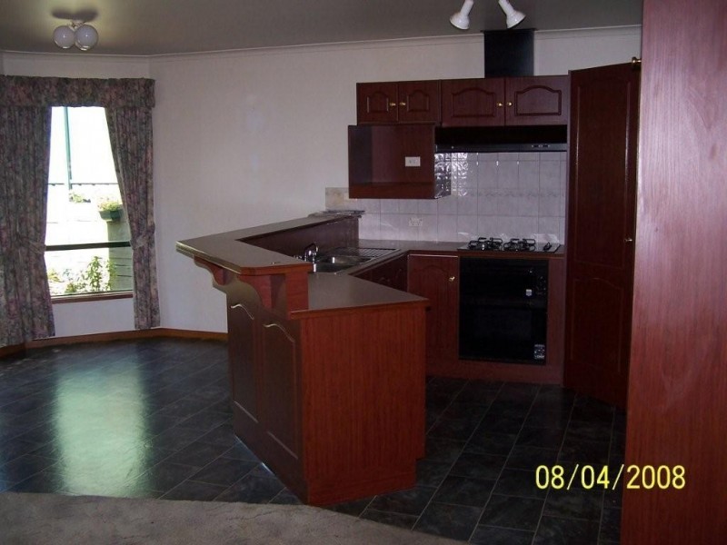 11 Lake Fortesque Avenue, Greenwith SA 5125