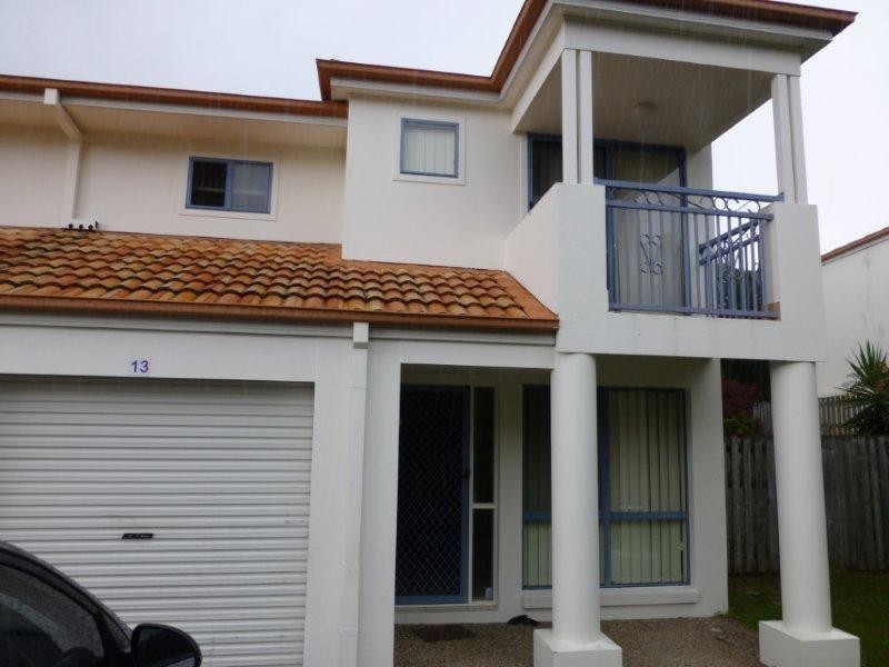 Pacific Pines QLD 4211