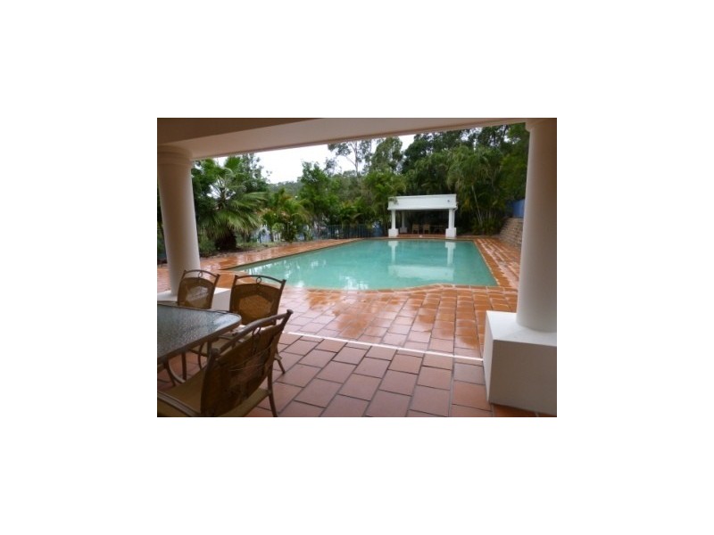 Pacific Pines QLD 4211
