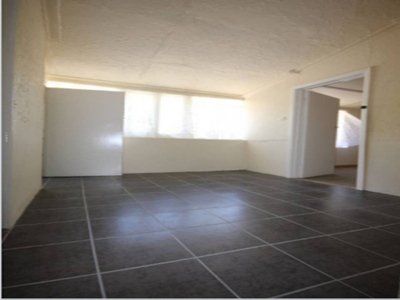 2 Walmer Avenue, St Albans VIC 3021