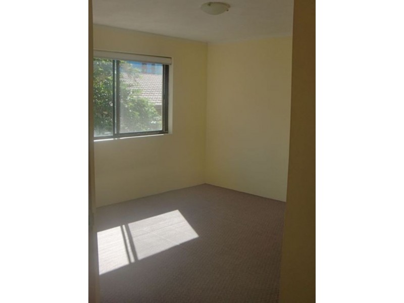 4/83 Queen Street, Southport QLD 4215