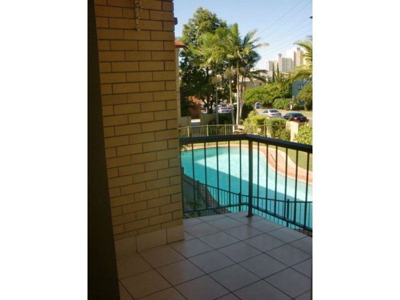 4/83 Queen Street, Southport QLD 4215