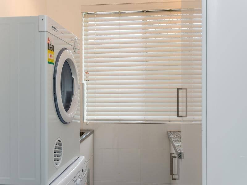 1/12 Banksia Street, Joondanna WA 6060