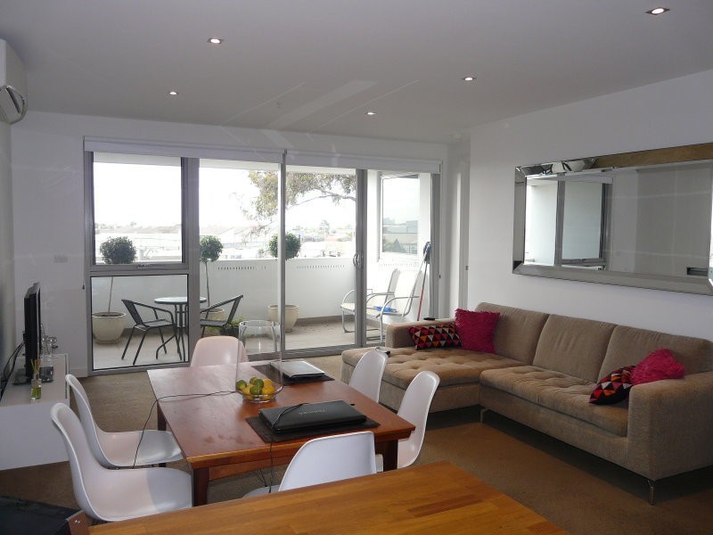 53/12 Crefden Street, Maidstone VIC 3012