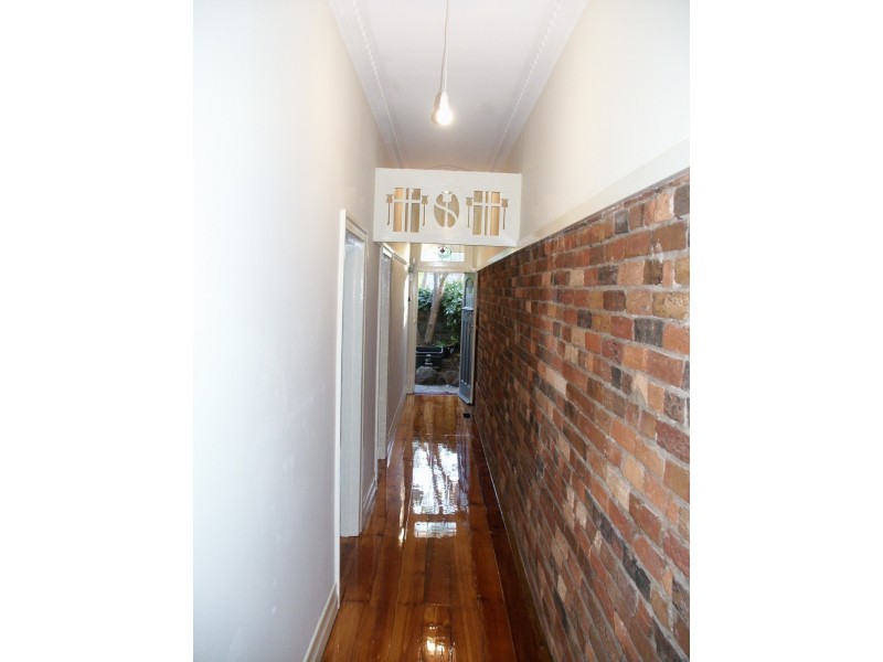 2A Warburton Street, Brunswick VIC 3056