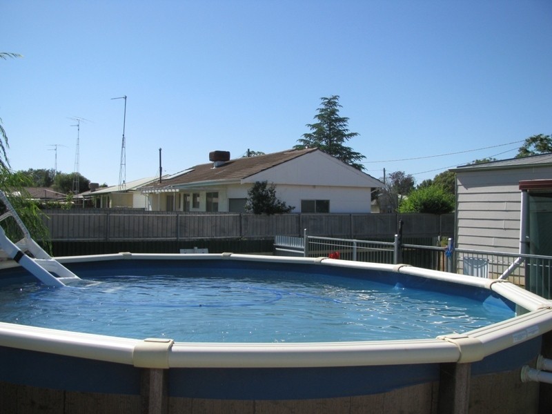 11 Ferrier Street, Lockhart NSW 2656