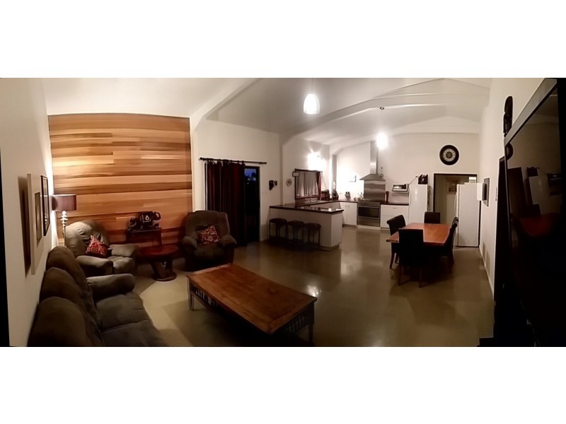 21 Dressage Circle, Deepdale WA 6532