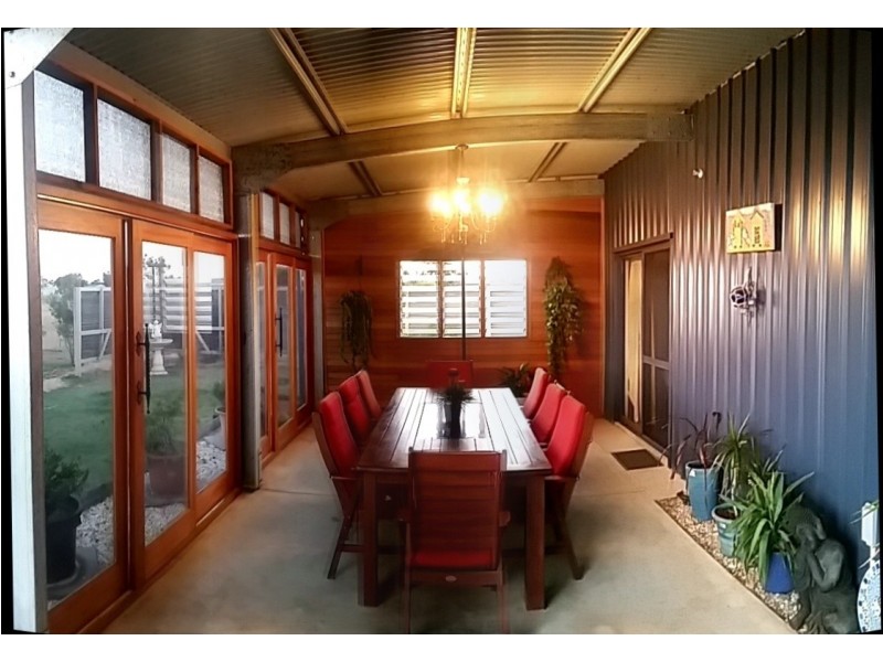 21 Dressage Circle, Deepdale WA 6532