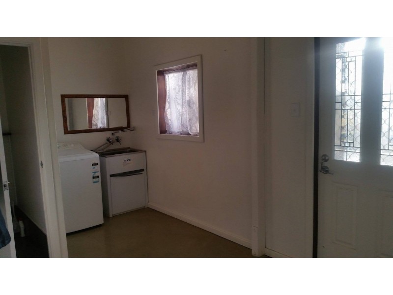 21 Dressage Circle, Deepdale WA 6532