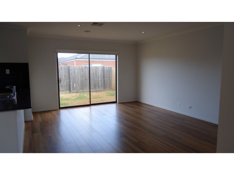 20 Chamberlain Way, Williams Landing VIC 3027