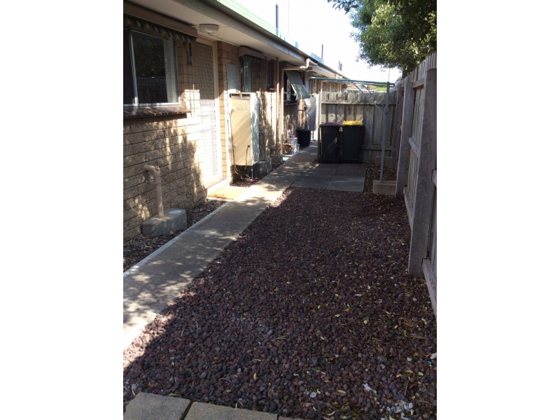 4/2-4 Morpeth Street, Newcomb VIC 3219