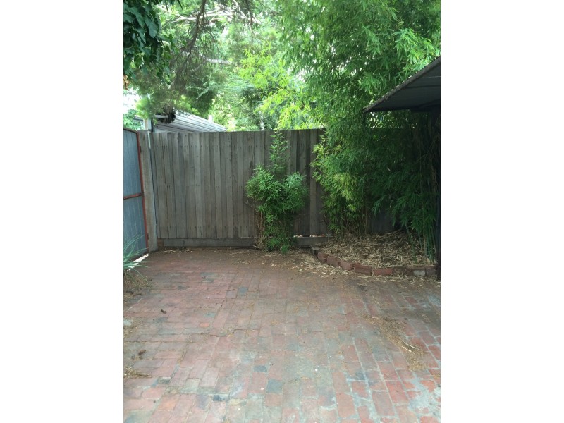 30 Mackenzie St, Brunswick VIC 3056