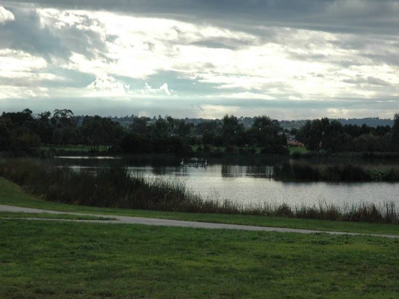 14 Eva Florence Way, Narre Warren South VIC 3805