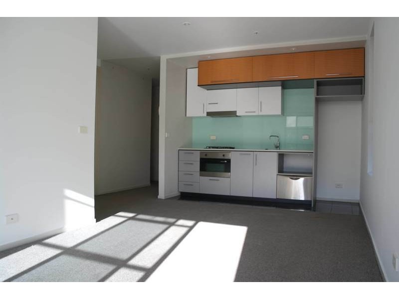 17/220 Barkly Street, St Kilda VIC 3182