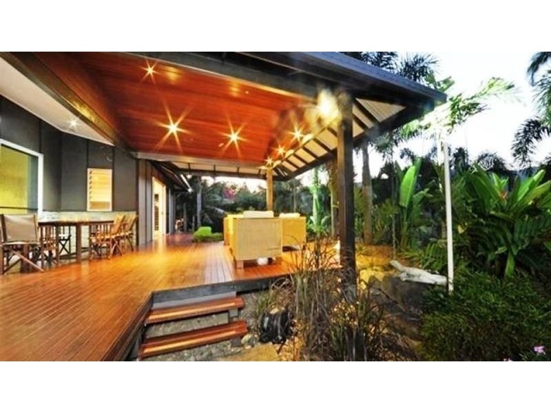 42 Holloway Drive, Sugarloaf QLD 4800