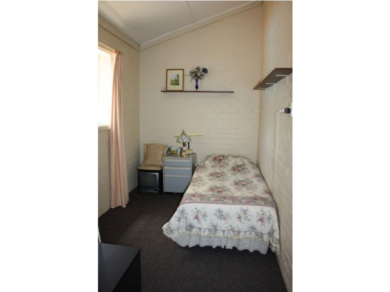 17 Robinson Street, Inglewood WA 6052