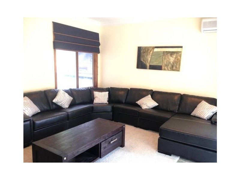 26 Burrell Street, Mccrae VIC 3938