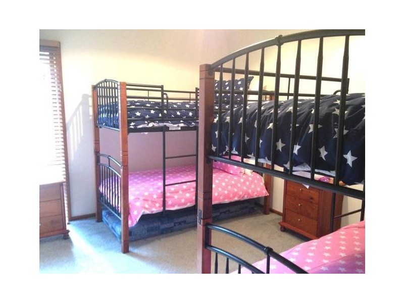 26 Burrell Street, Mccrae VIC 3938