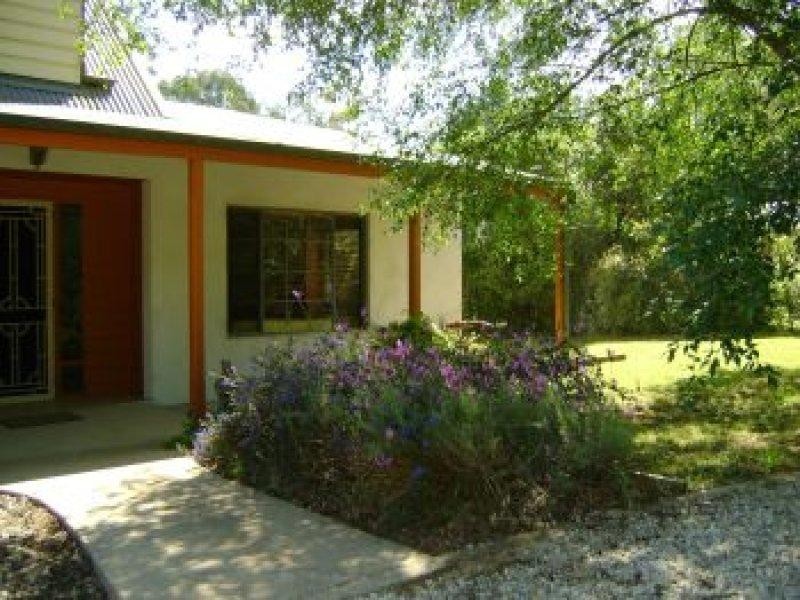 7103 Great Alpine Road Porepunkah, Bright VIC 3741