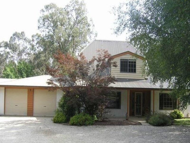 7103 Great Alpine Road Porepunkah, Bright VIC 3741