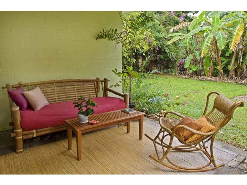 25 Bamboo Street, Holloways Beach QLD 4878