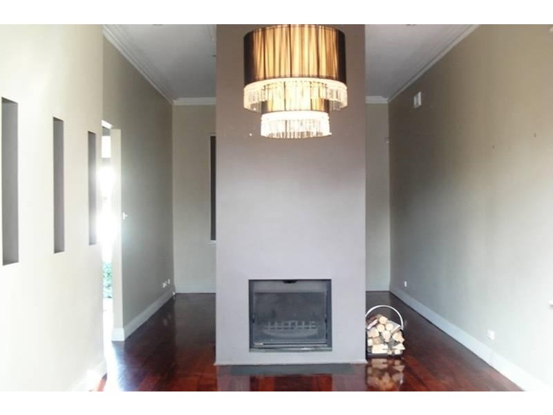 10 Donald Street, Footscray VIC 3011