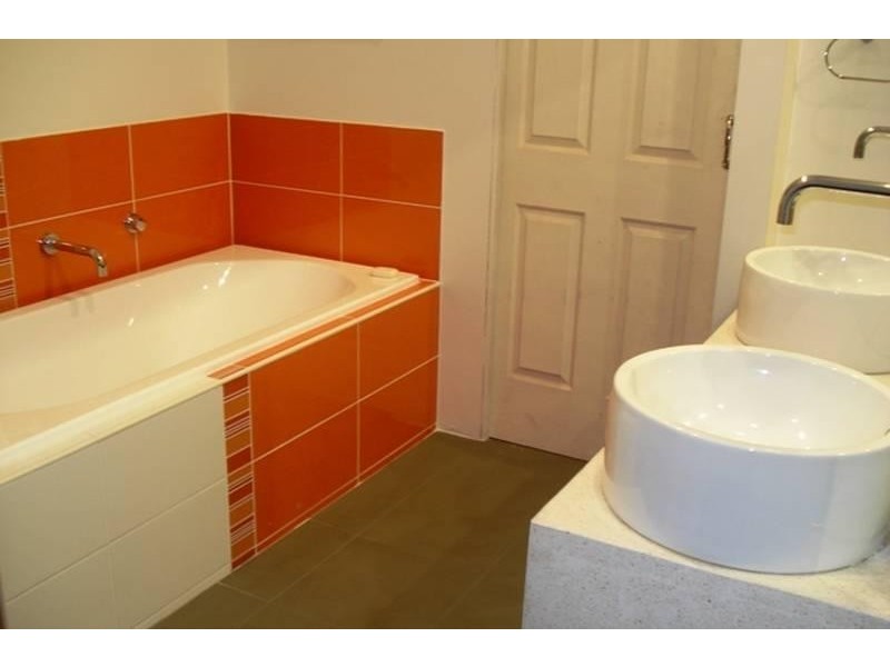 10 Donald Street, Footscray VIC 3011