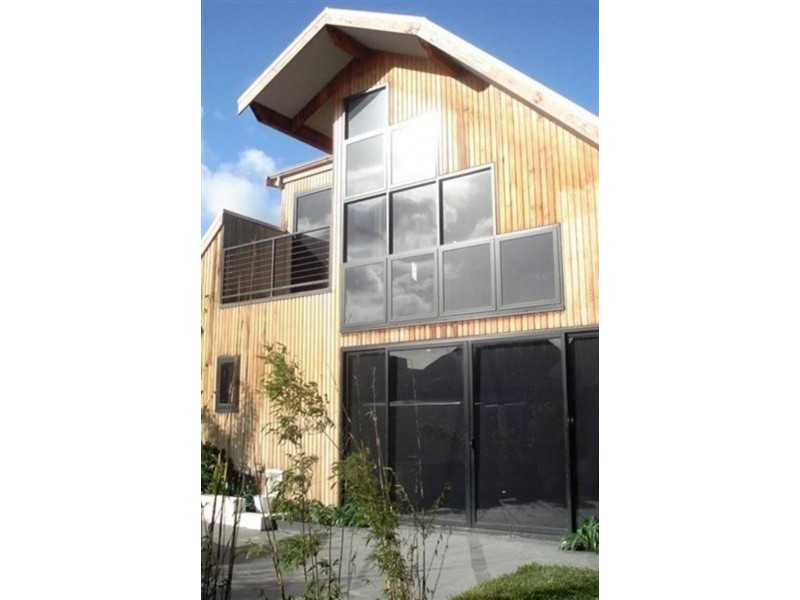 10 Donald Street, Footscray VIC 3011