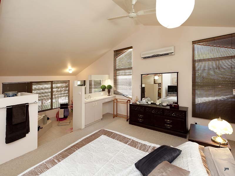 91 Mustang Road, Champion Lakes WA 6111