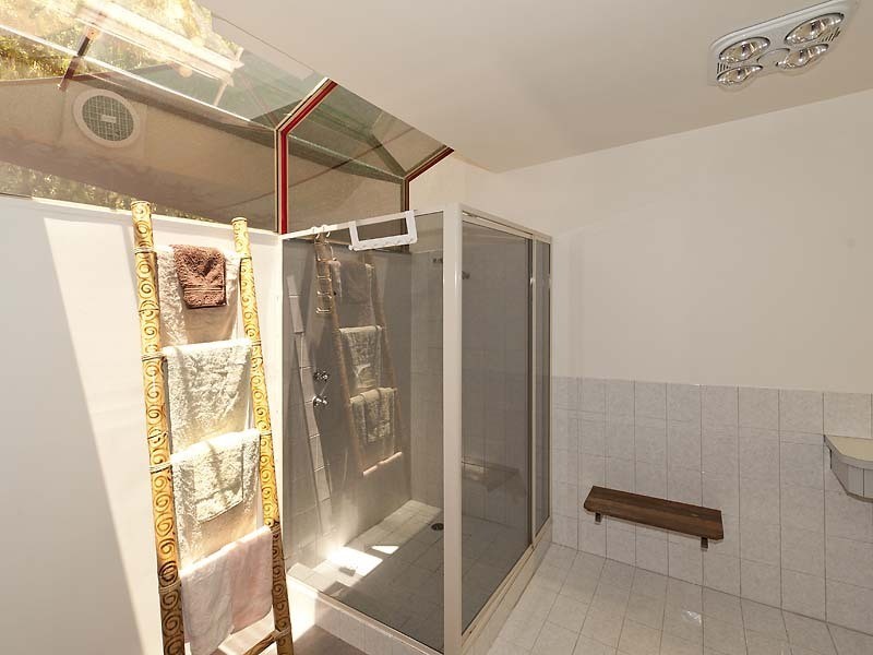 91 Mustang Road, Champion Lakes WA 6111