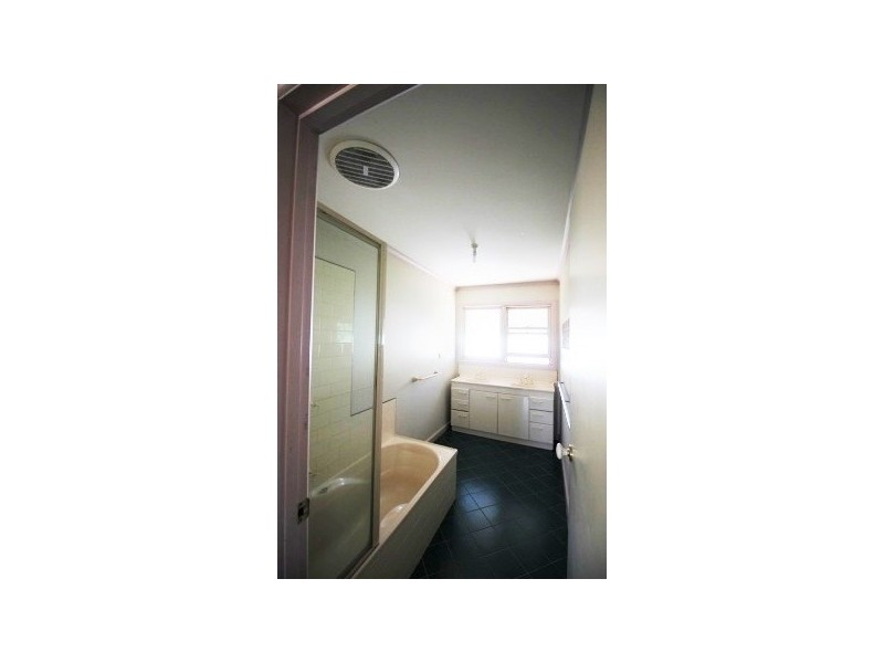 25 Champion Road, Williamstown VIC 3016