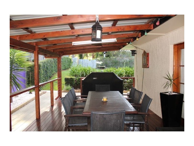 52 Ryena Street, Stafford QLD 4053