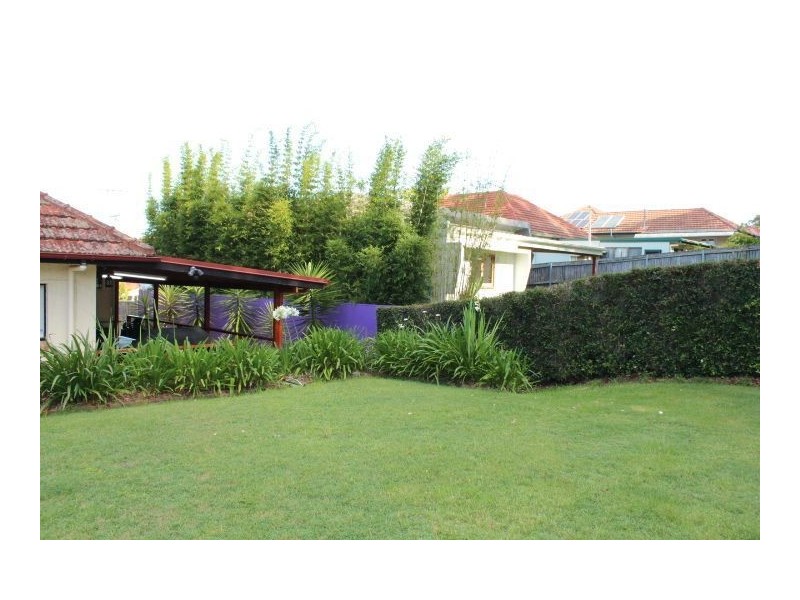 52 Ryena Street, Stafford QLD 4053