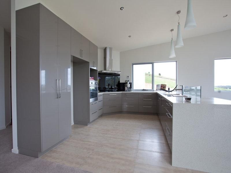 8 Donvista Drive, Devonport TAS 7310