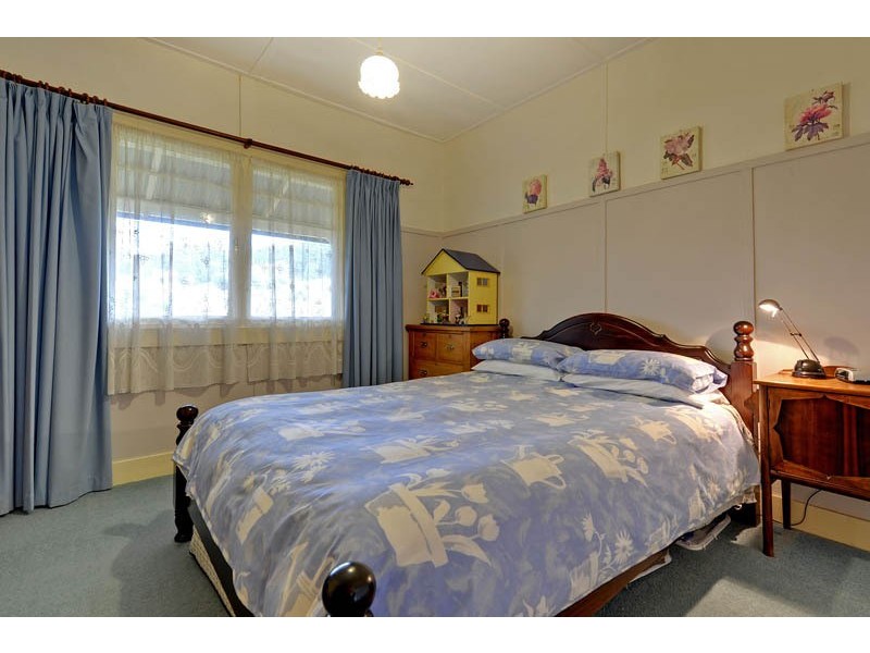 2  Archers Rd, Franklin TAS 7113