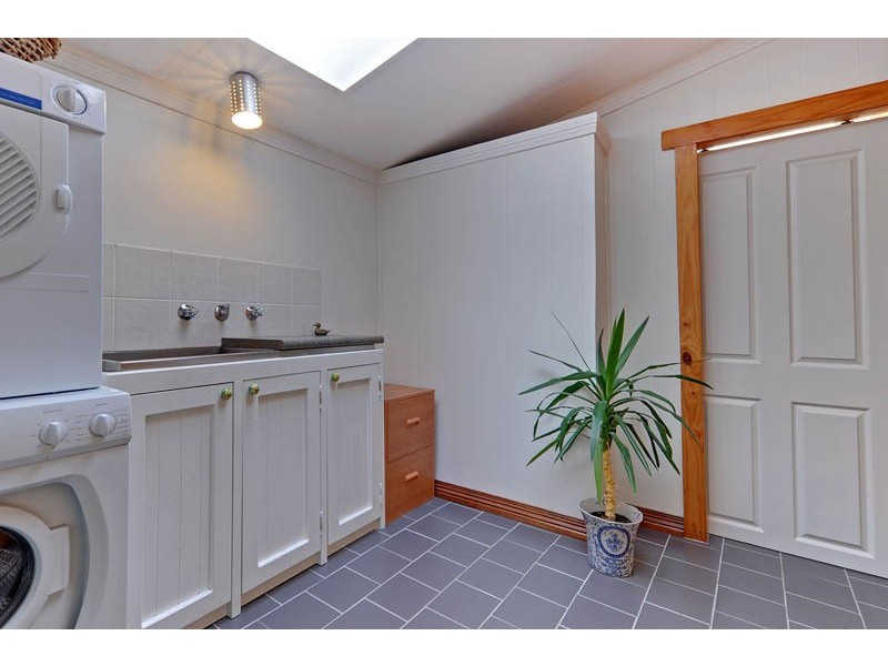 2  Archers Rd, Franklin TAS 7113