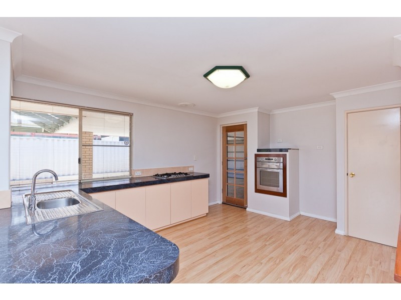 16 Ballard Mews, Success WA 6164