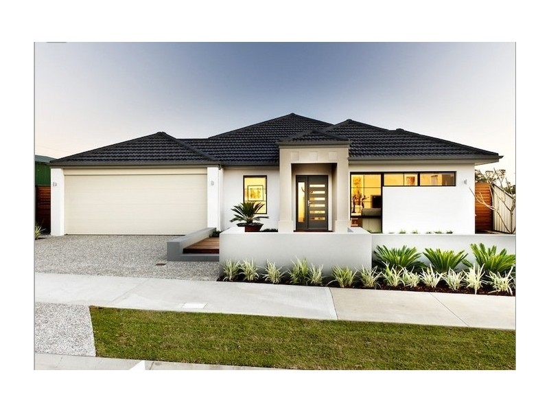 LOT 815 Sonnet way, Drouin VIC 3818