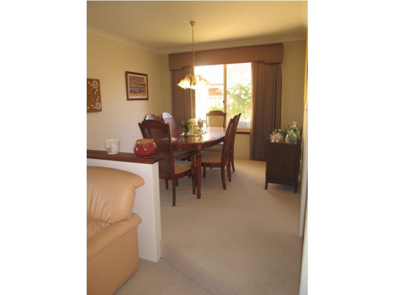 69 Castlegate Way, Woodvale WA 6026