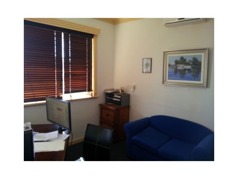 547A Canning Hwy, Alfred Cove WA 6154