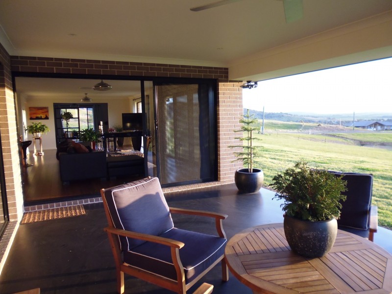 8 Lighthorse Parade, Glenbawn NSW 2337