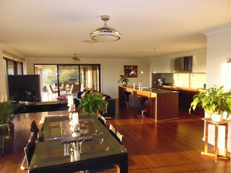 8 Lighthorse Parade, Glenbawn NSW 2337