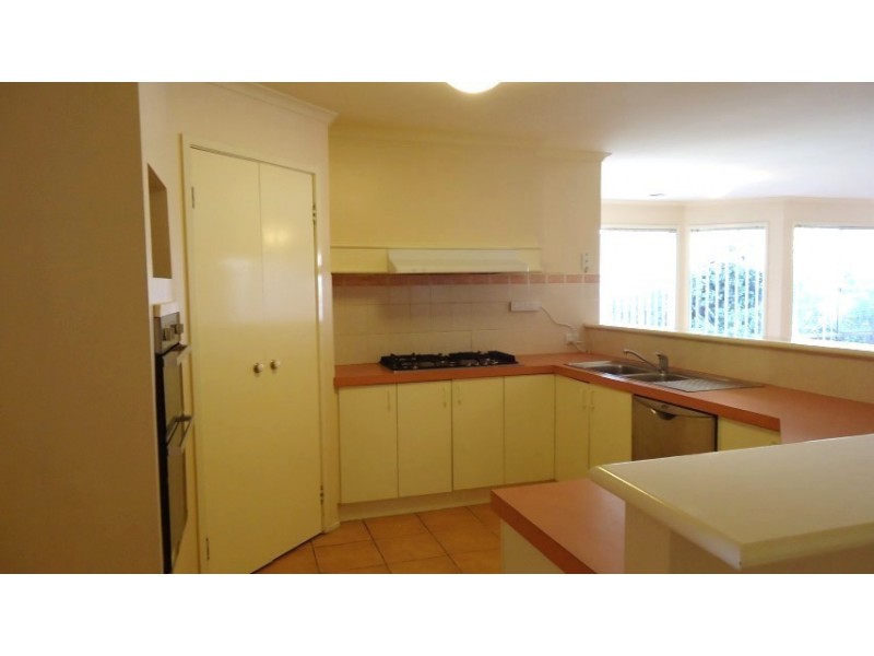 18 Carnaby Close, Hoppers Crossing VIC 3029